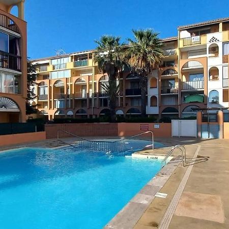 Appartement situé au Cap d'Agde proche plage Extérieur photo